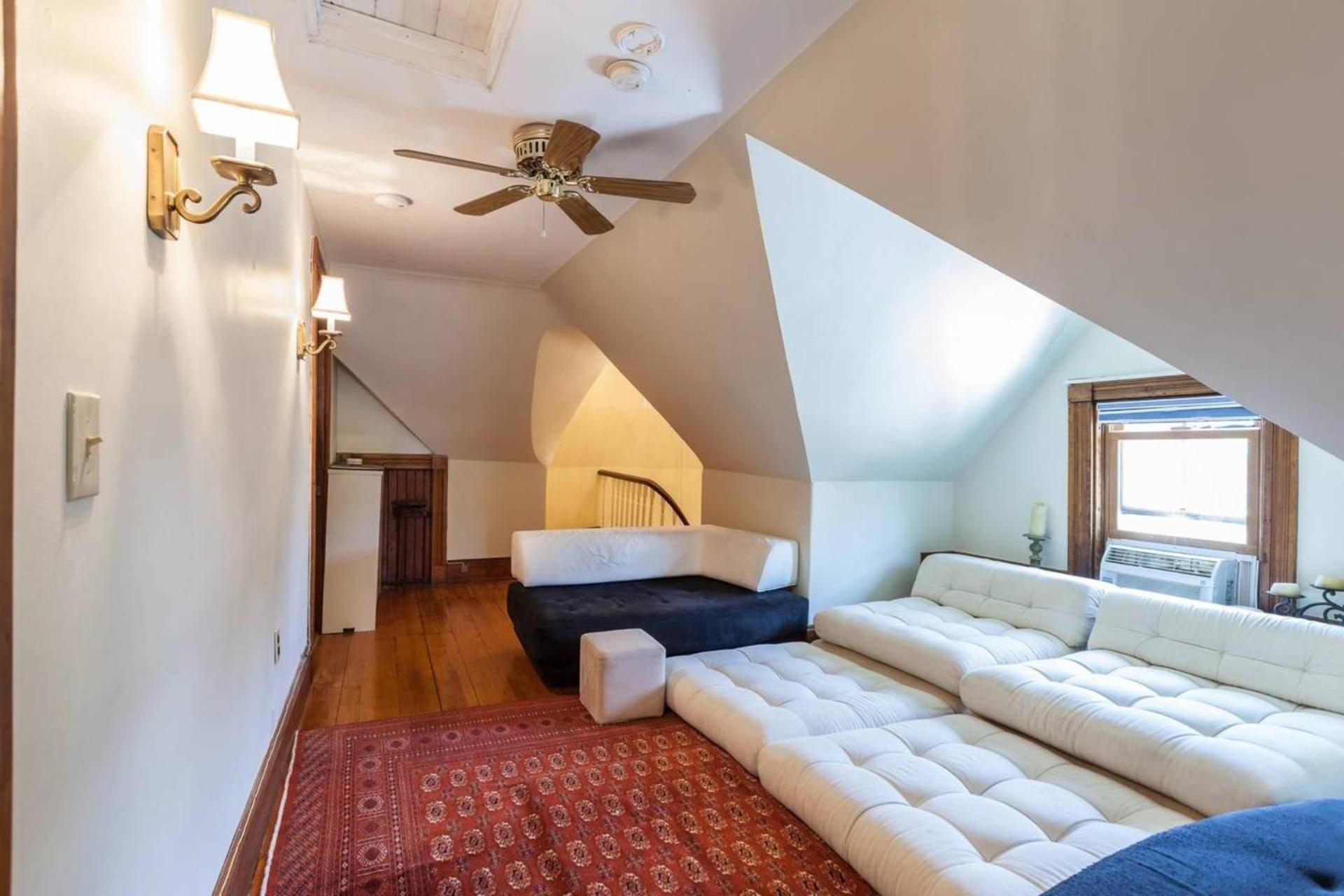 Charming Harvard Victorian Кембридж Экстерьер фото